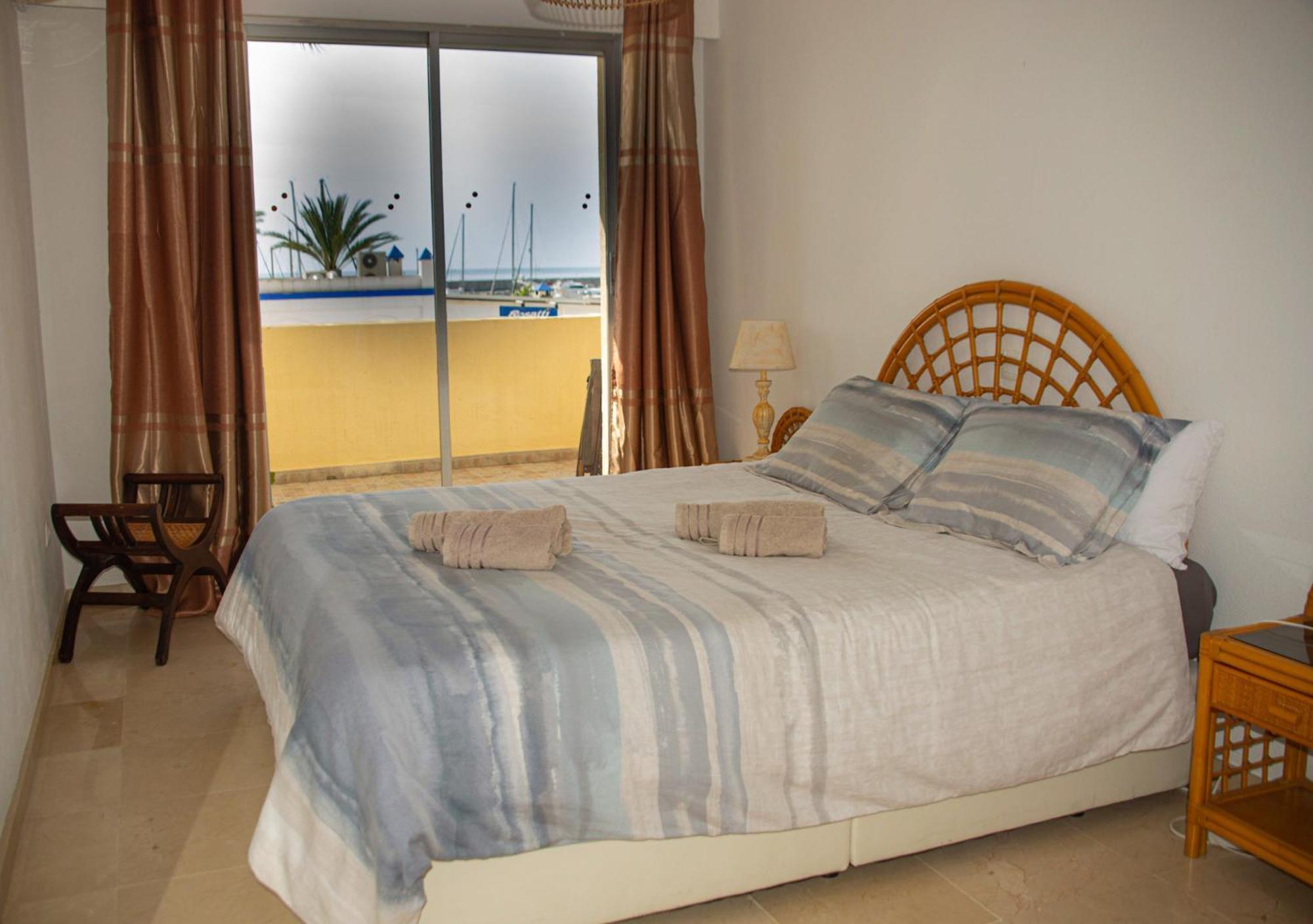 Appartement Palmeras Puerto Paraiso Естепона Екстер'єр фото